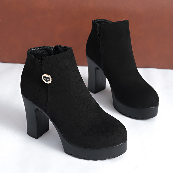 Chunky heel round toe suede Martin boots