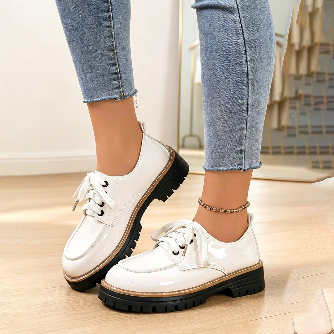Round-toe lace-up casual loafers
