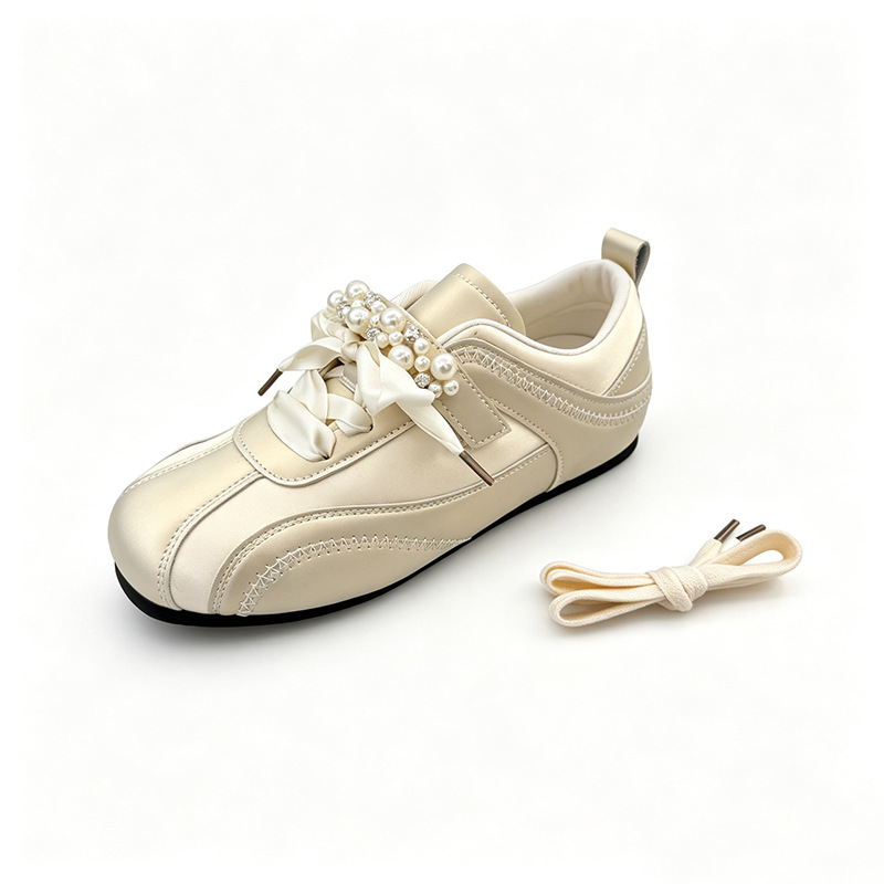 Retro Pearl Ribbon Flats