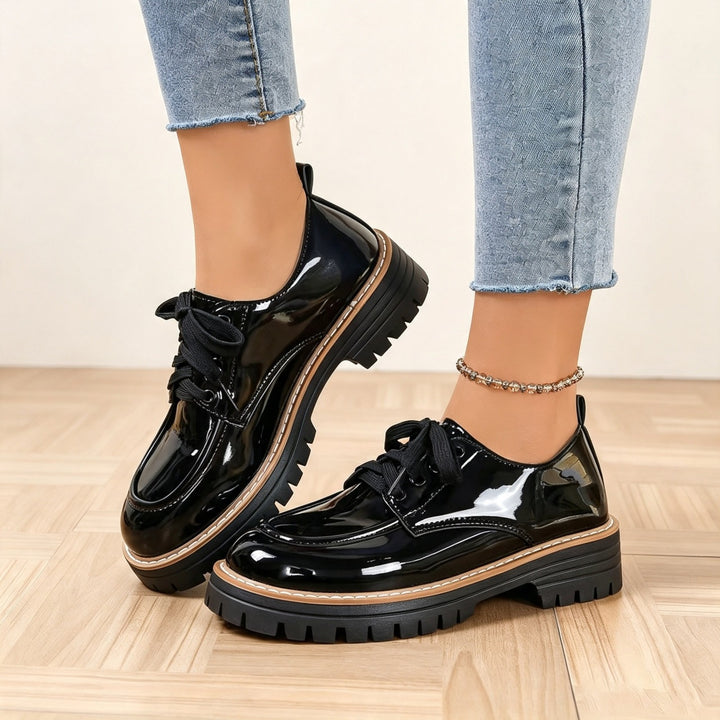Round-toe lace-up casual loafers