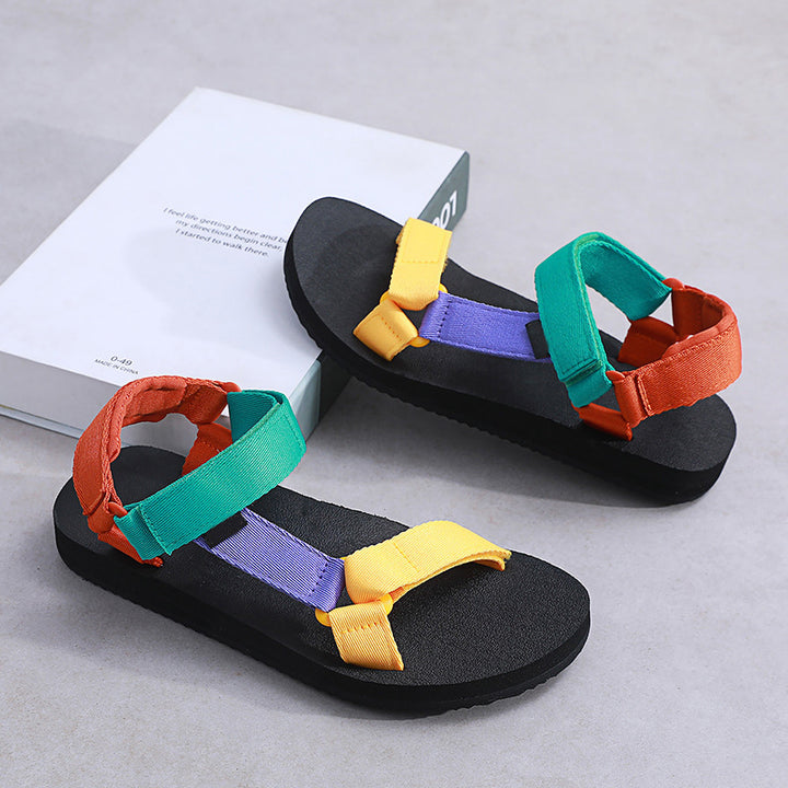 Versatile flat outdoor couple sports beach shoes