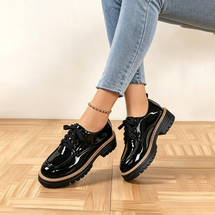 Round-toe lace-up casual loafers