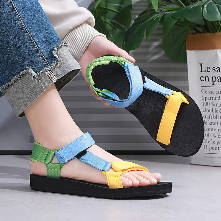 Versatile flat outdoor couple sports beach shoes