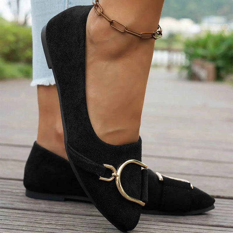 Pointed-toe flat loafers with buckles