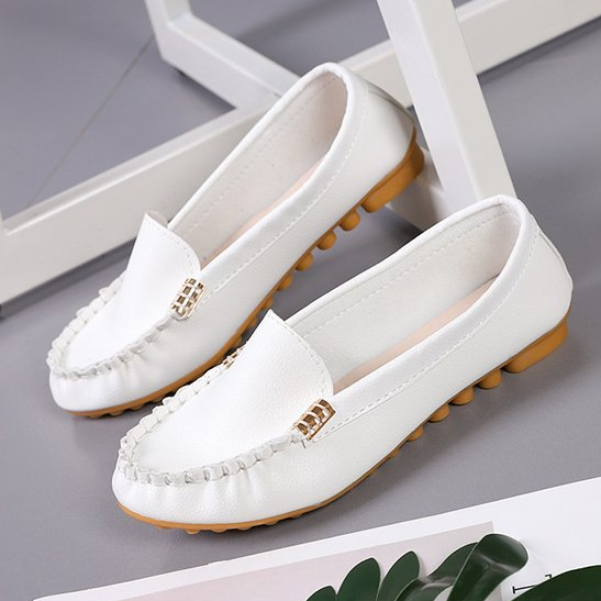 Women Classic Slip On Moccasin Casual Daily Loafers