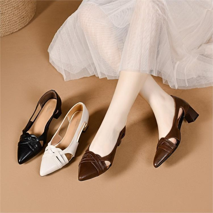 Pointed Toe Cutout Crisscross Strap Block Heel Shoes