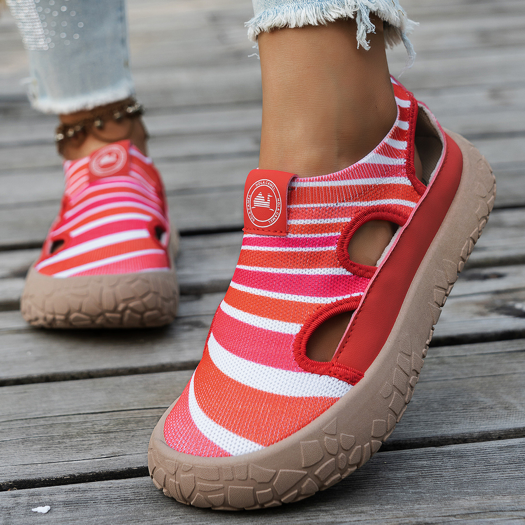 Closed Toe Hollow Striped Breathable Outdoor Sandals