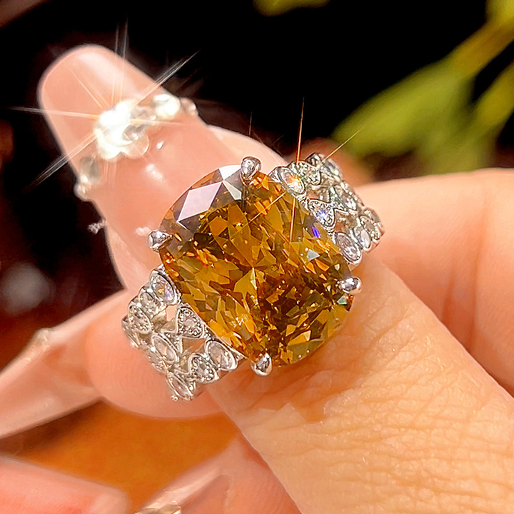 Elegant Cushion Stone Halo Fashion Ring