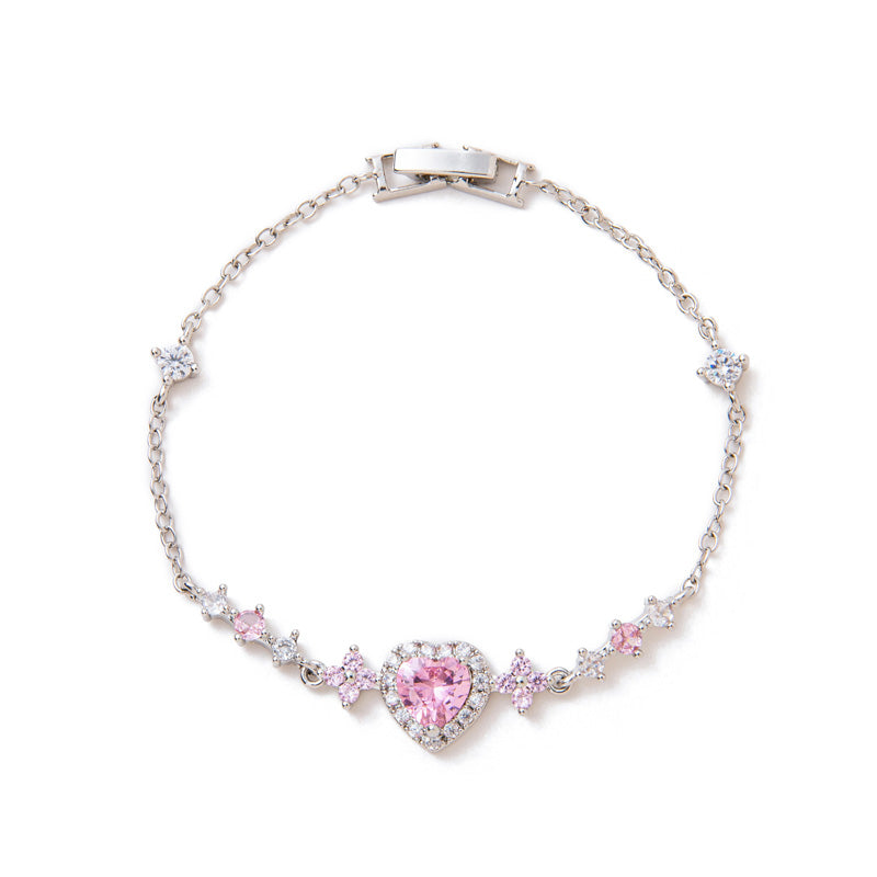 Heart-shaped diamond bracelet