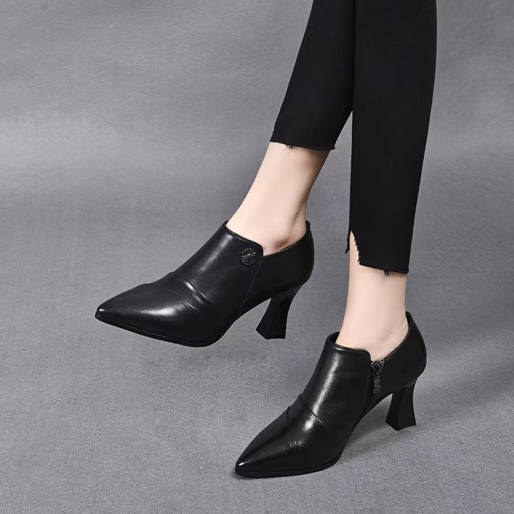 Elegant Pointed Toe Floral Ornament Block Heel Ankle Pumps