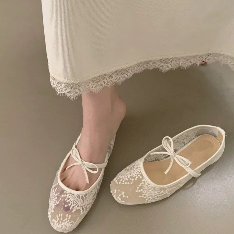 Elegant Mesh Ballet Flats with Cute Bow