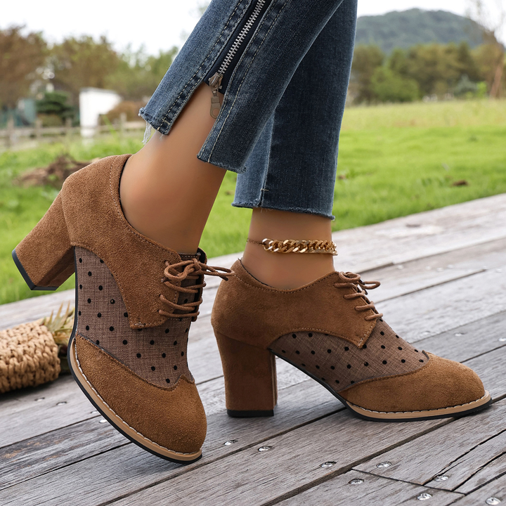 Vintage polka-dot lace-up high-heeled shoes