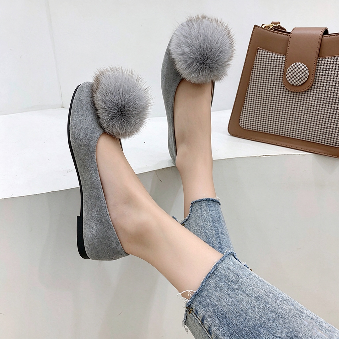 Ladies Cute Furry Pom Pom Ballet Flat Footwear