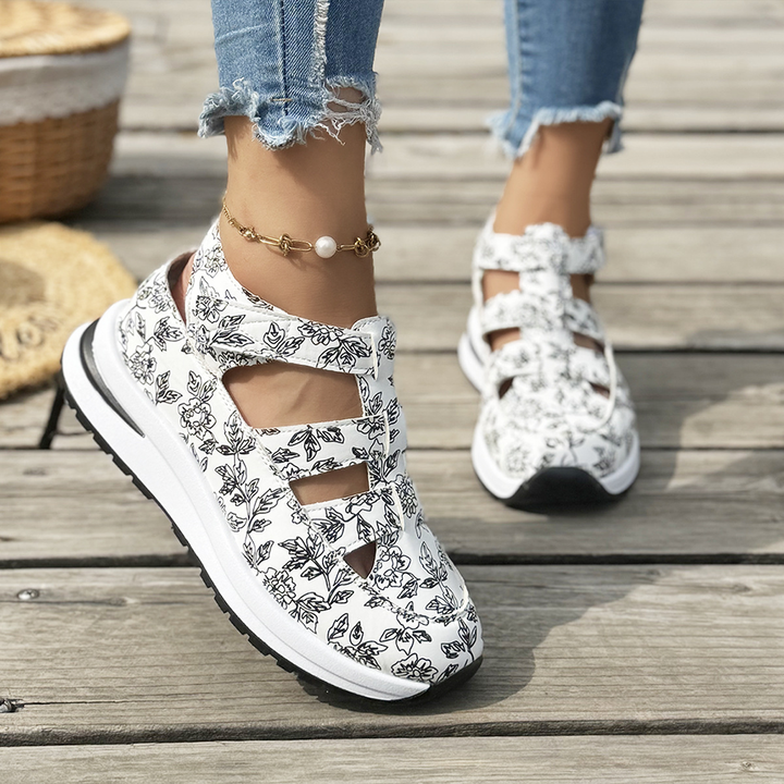 Hollow Buckle Platform Sandal