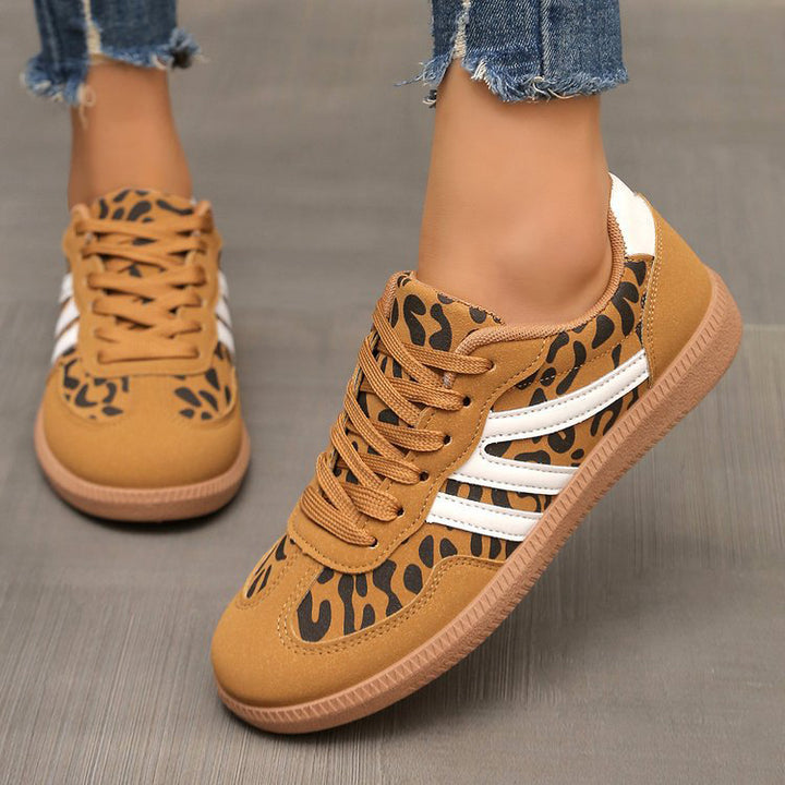 Lightweight sporty retro casual women&