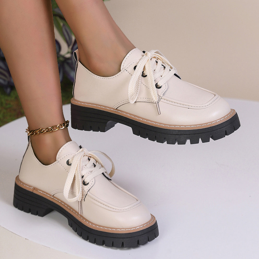 Round-toe lace-up loafers