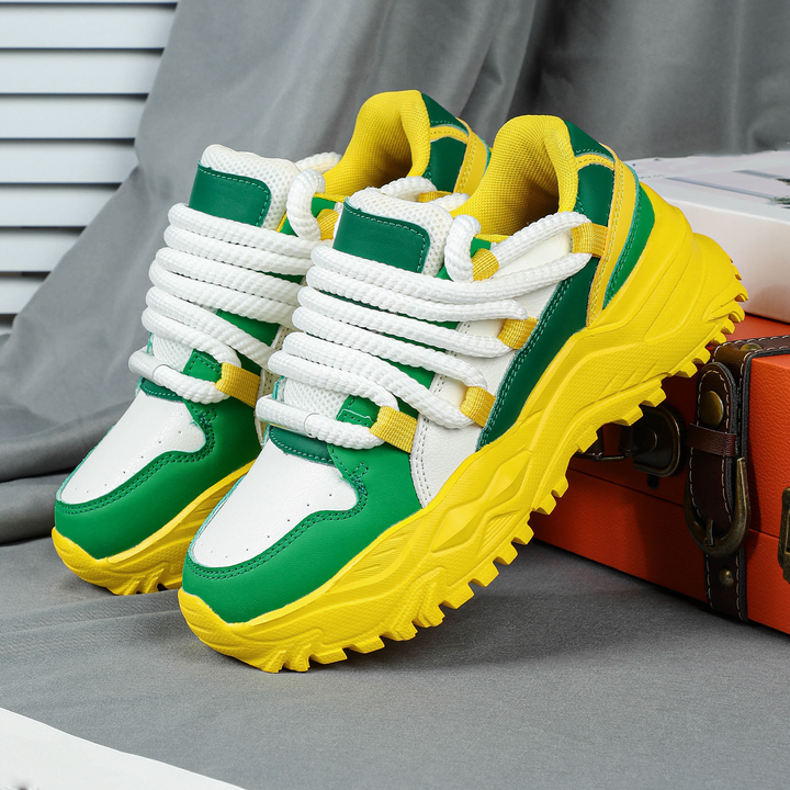 Platform casual sneakers