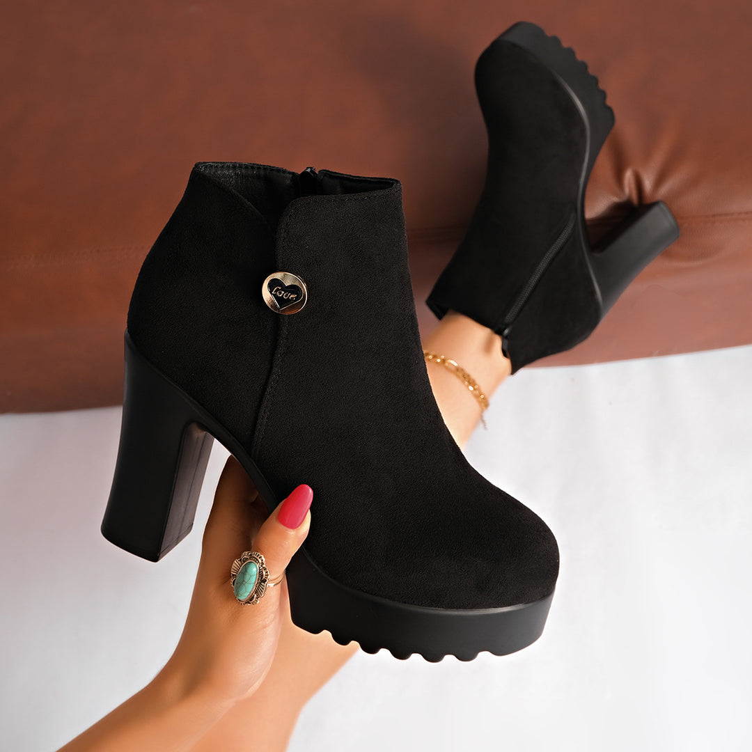 Chunky heel round toe suede Martin boots