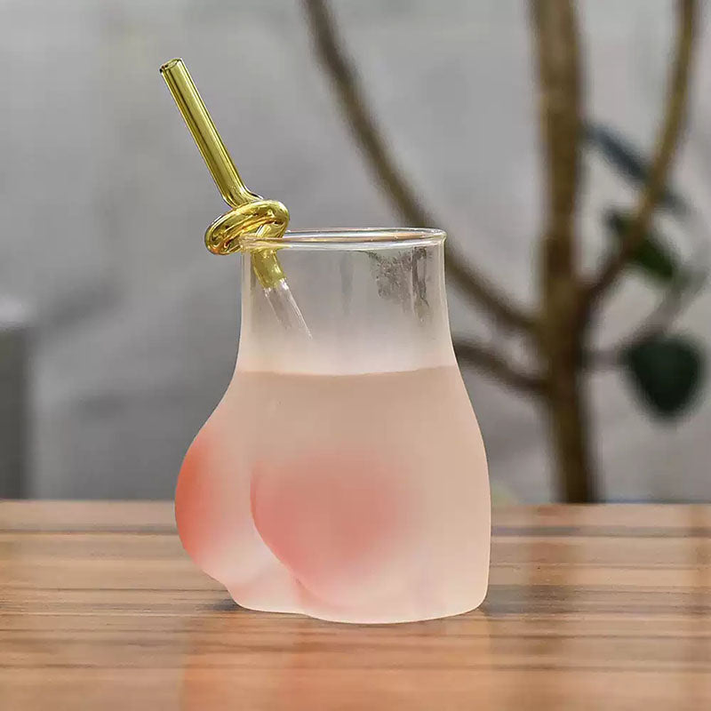 Cute and sexy peach hip water cup