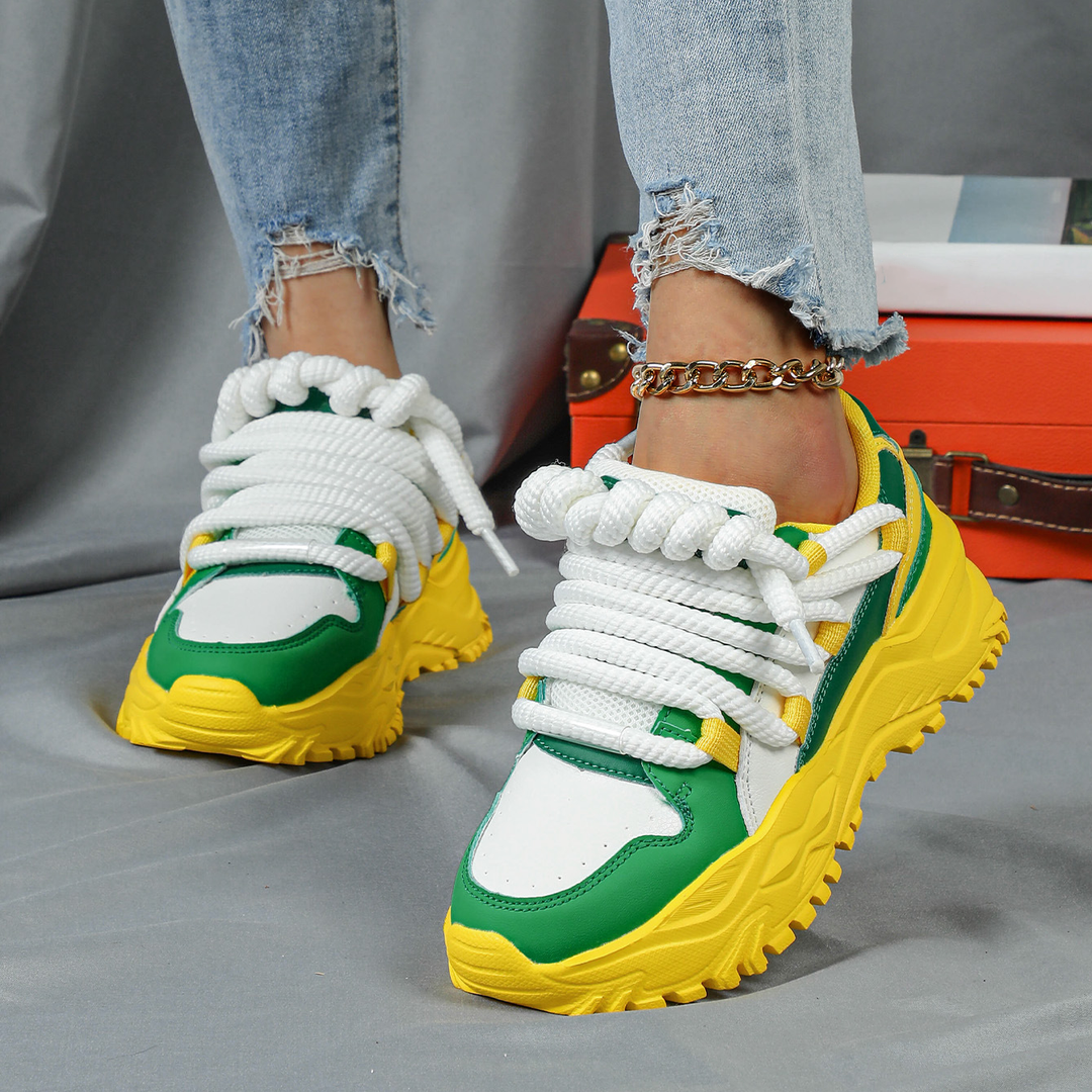 Platform casual sneakers