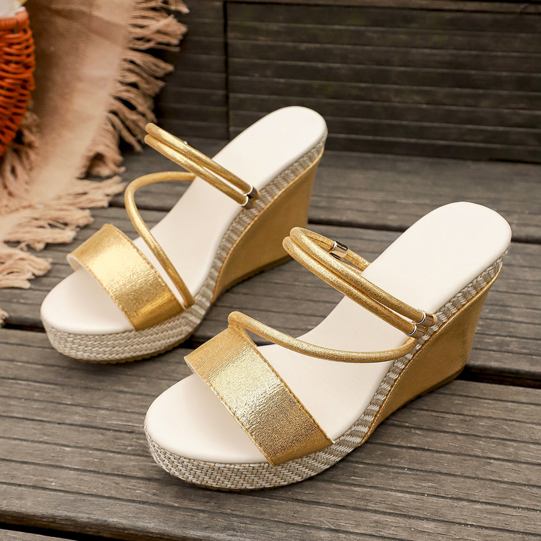 Suede platform shoes