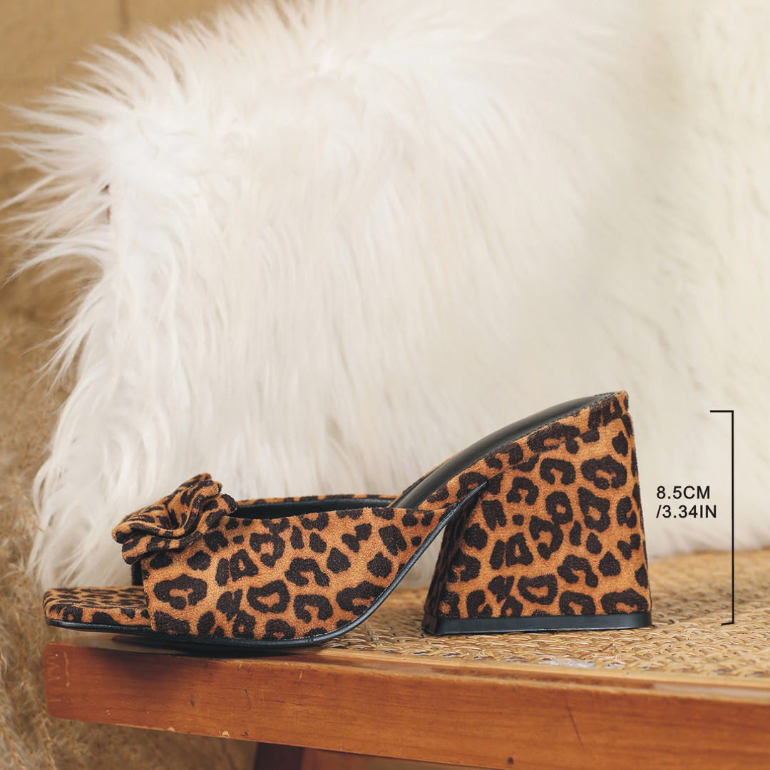 Square-toe suede leopard print shoes