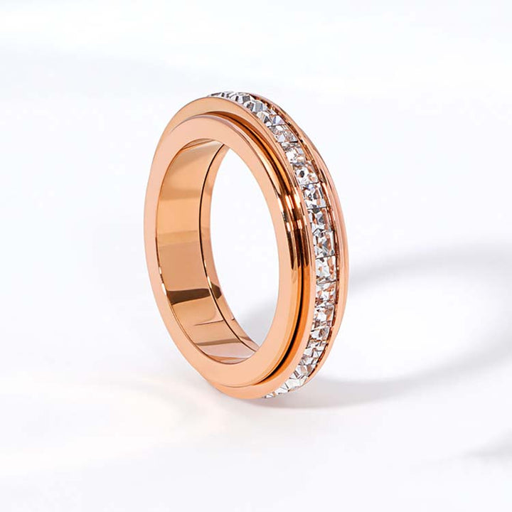 Rotatable diamond ring