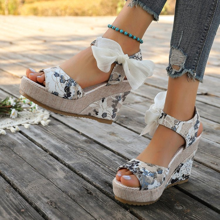 Lace-up bow high-heeled sandals