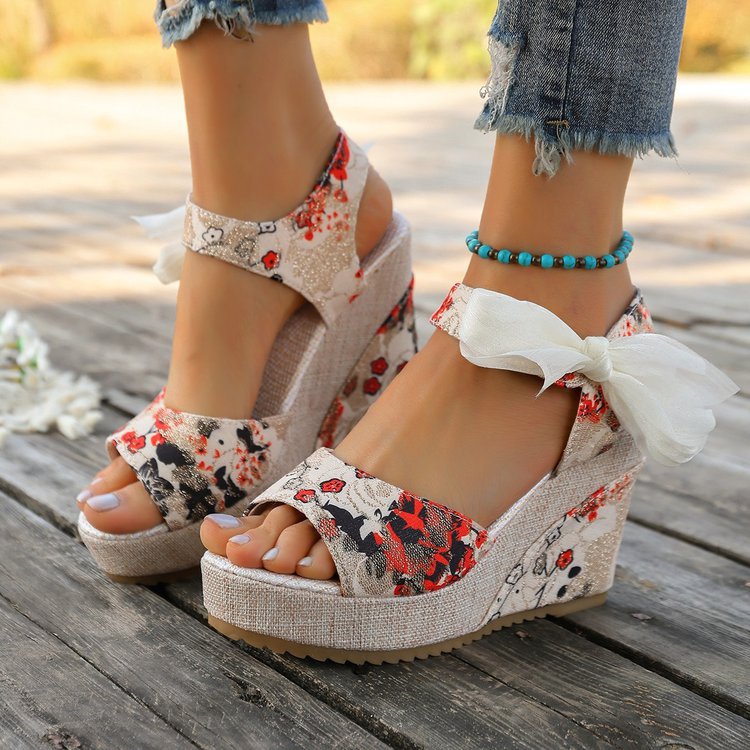 Lace-up bow high-heeled sandals