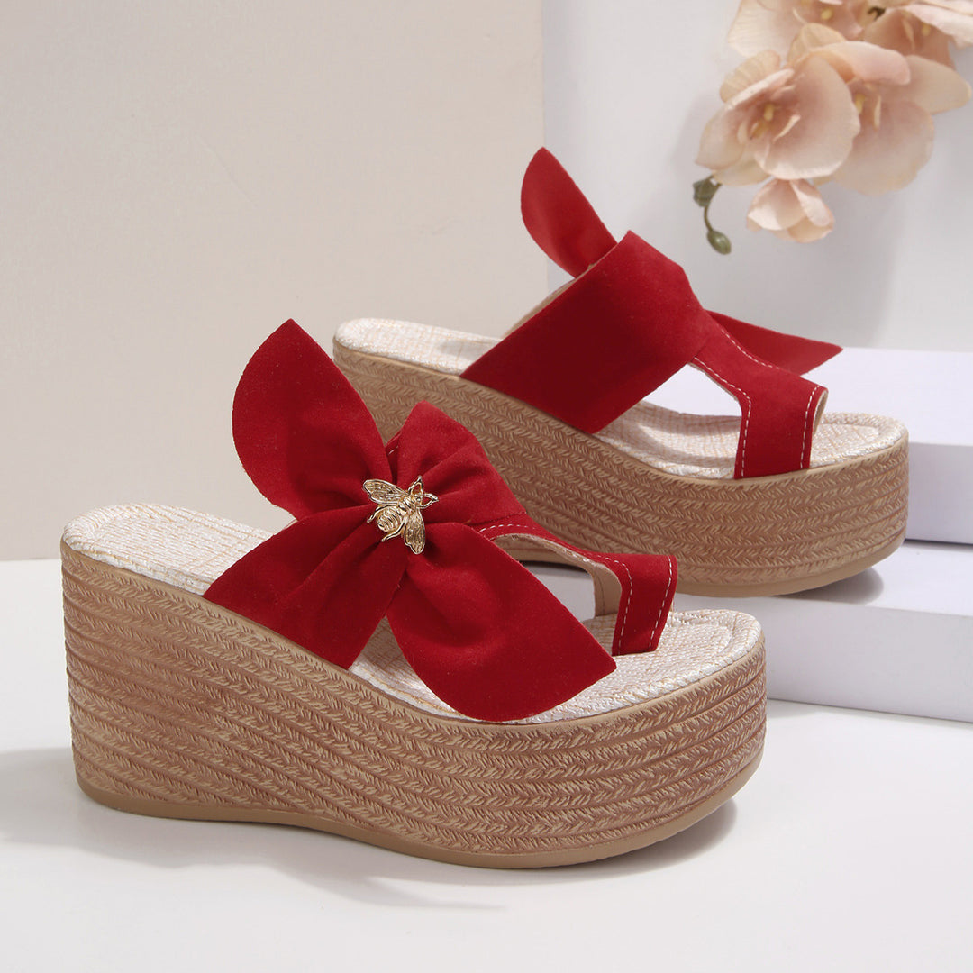 Suede platform toe-loop slides