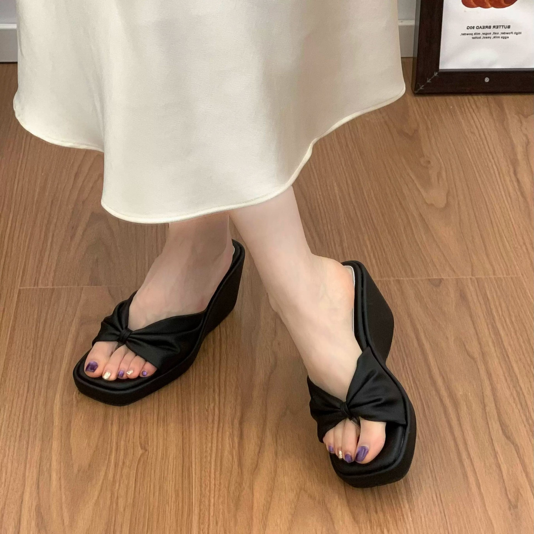 Chic Bow Accent Square Toe Wedge Slides