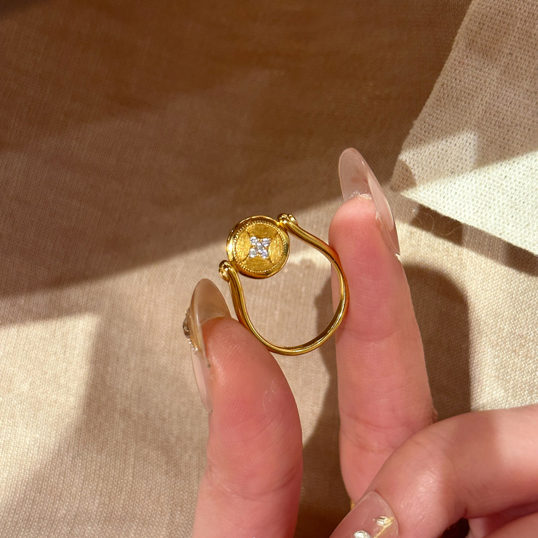 Vintage Two-sided Rotating Gemstone Flip Ring