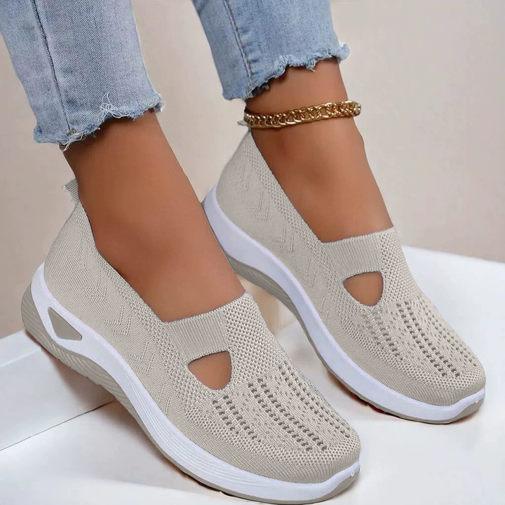 Breathable and non-slip casual shoes