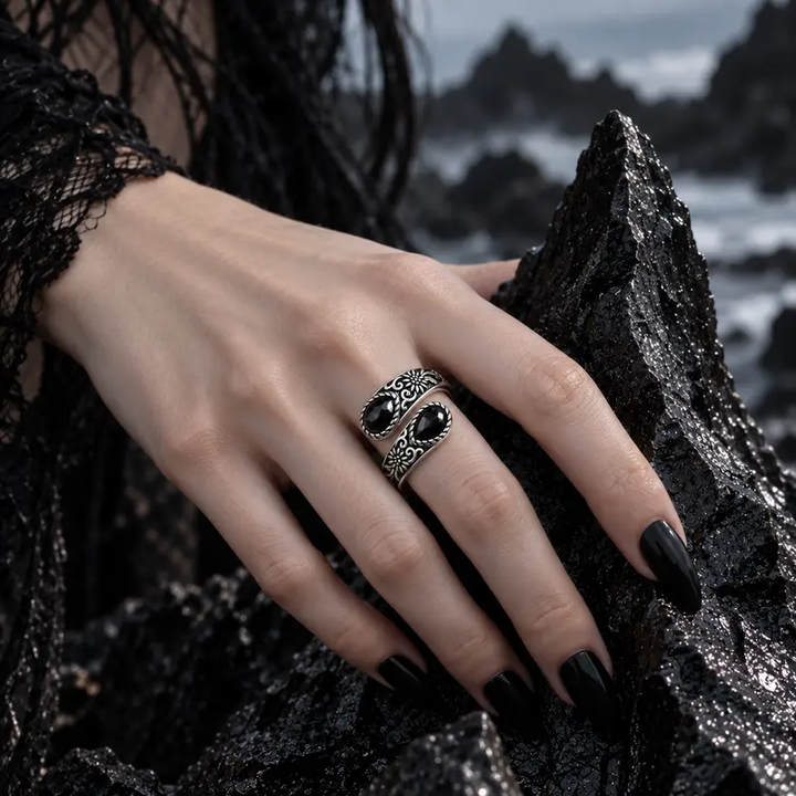 Vintage Floral Teardrop Gem Wrap Ring