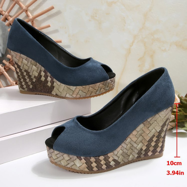 Open-toe woven platform wedge shoes