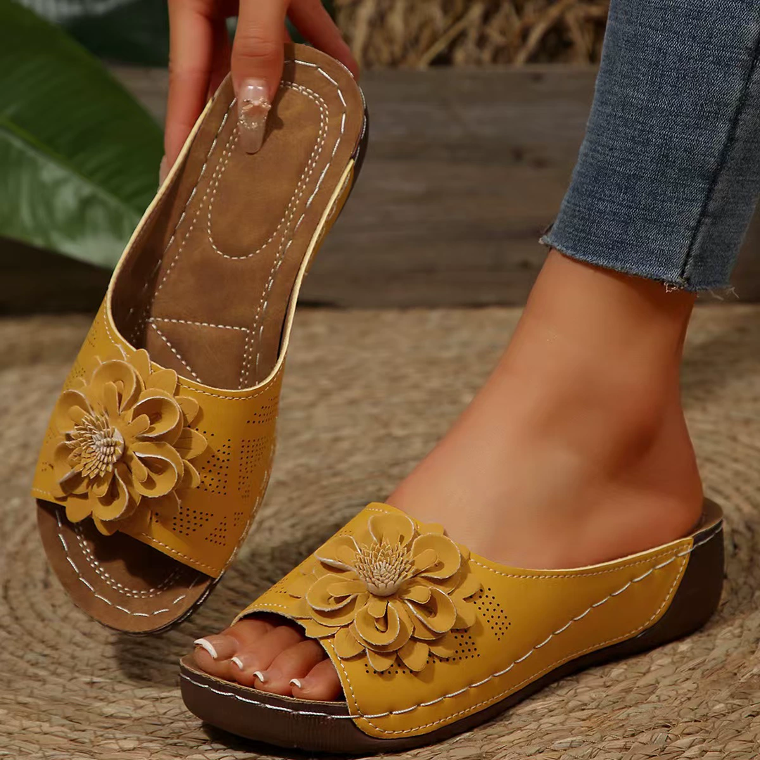 Comfy Floral Platform Wedge Mule Sandal
