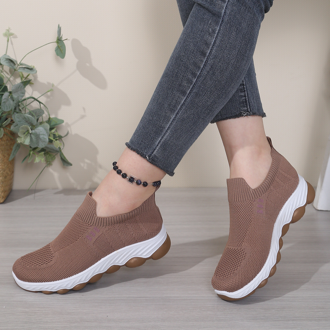 Women Knit Slip-On Lightweight Walking Sneakers