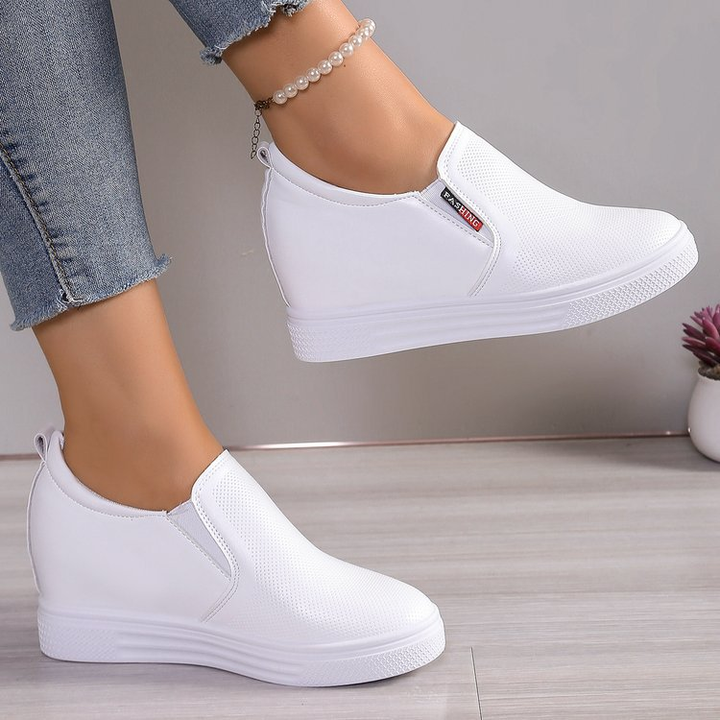 Woomen Slip‑On Hidden Wedge Casual Platform Sneakers